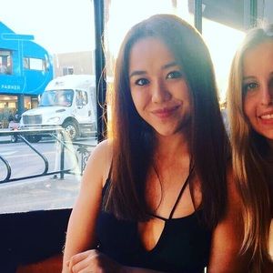 Meet your Posher, Gulmira